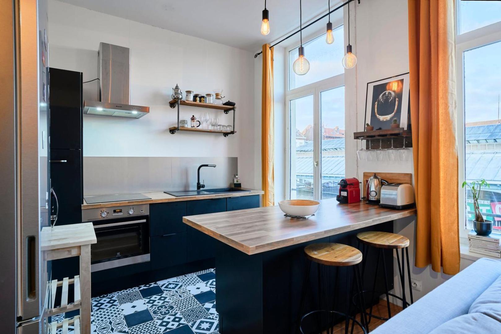 1 Bedroom Apartment Near Metro, Shops & Schools Lille Exterior foto